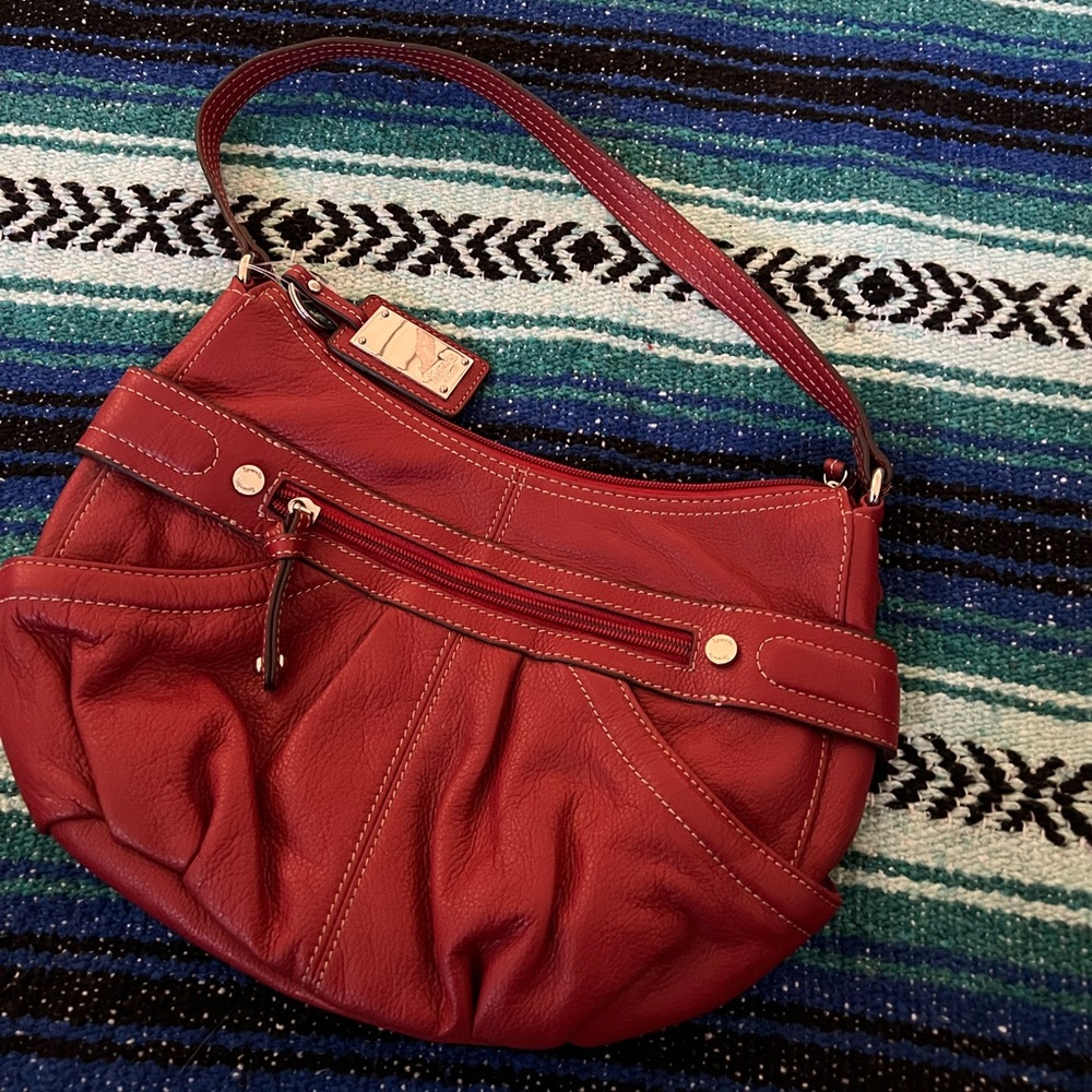 TIGNANELLO‎ Pleated Pebbled Leather Red Hobo Shoulder Bag